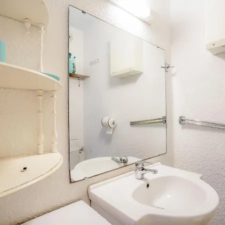 Floralies I-4 By Interhome アパート *