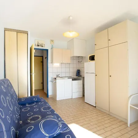 アパート Floralies I-4 By Interhome